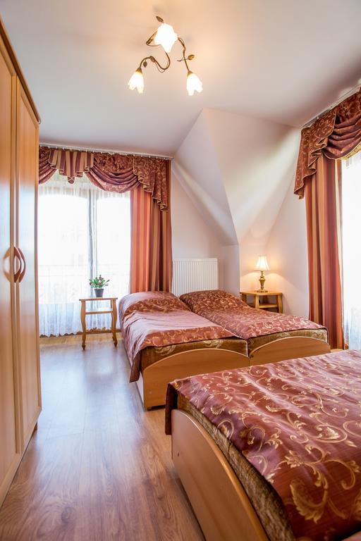 Pod Modrzewiami Hotel Zakopane Room photo